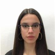 Profesora de apoyo escolar que ofrece clases particulares de forma presencial